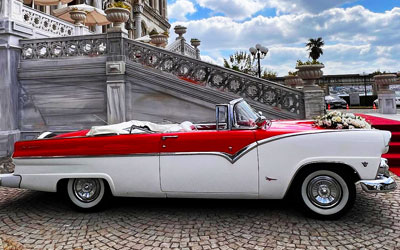 1955 Ford Fairlane Sunliner